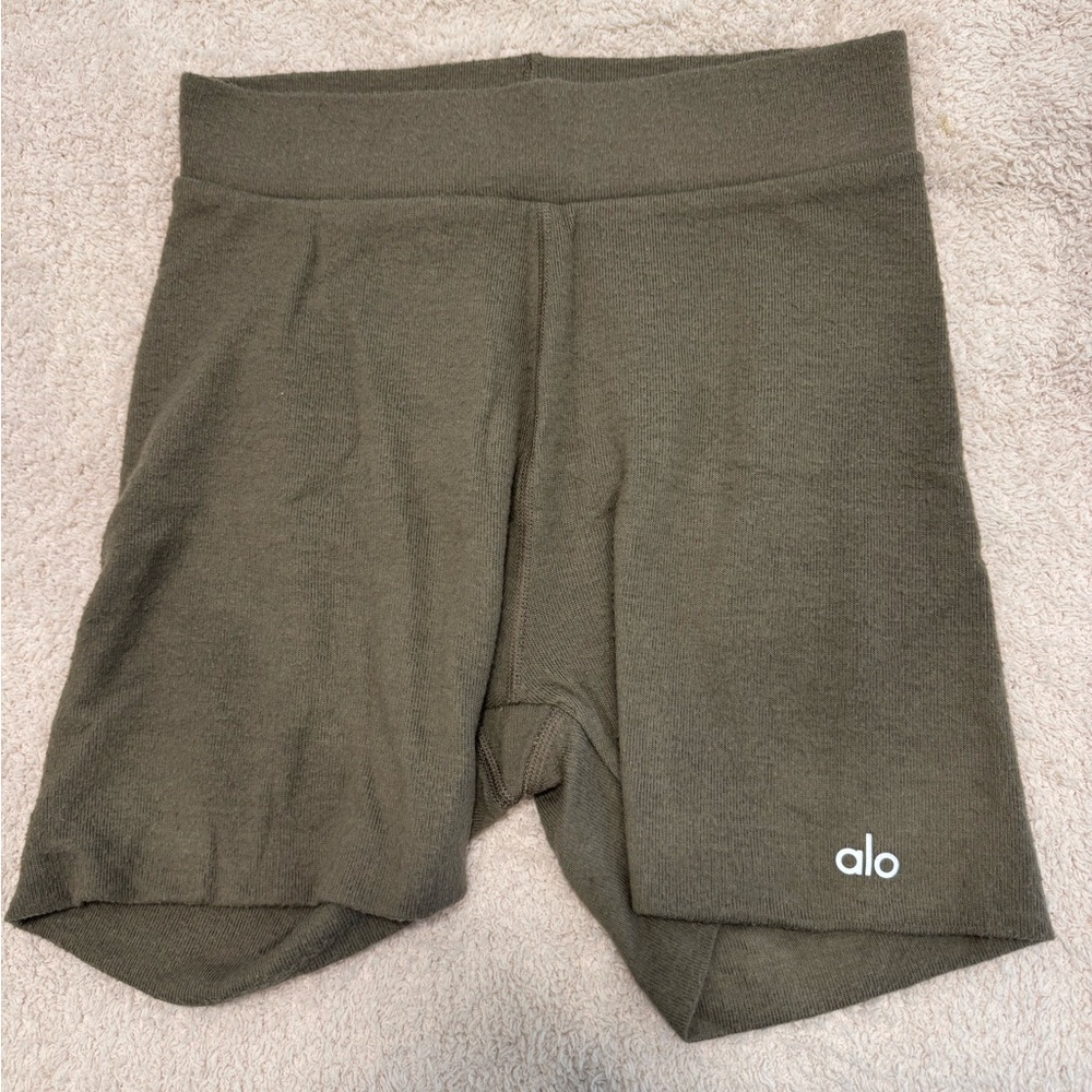 ALO Yoga Olive Green Women's Shorts